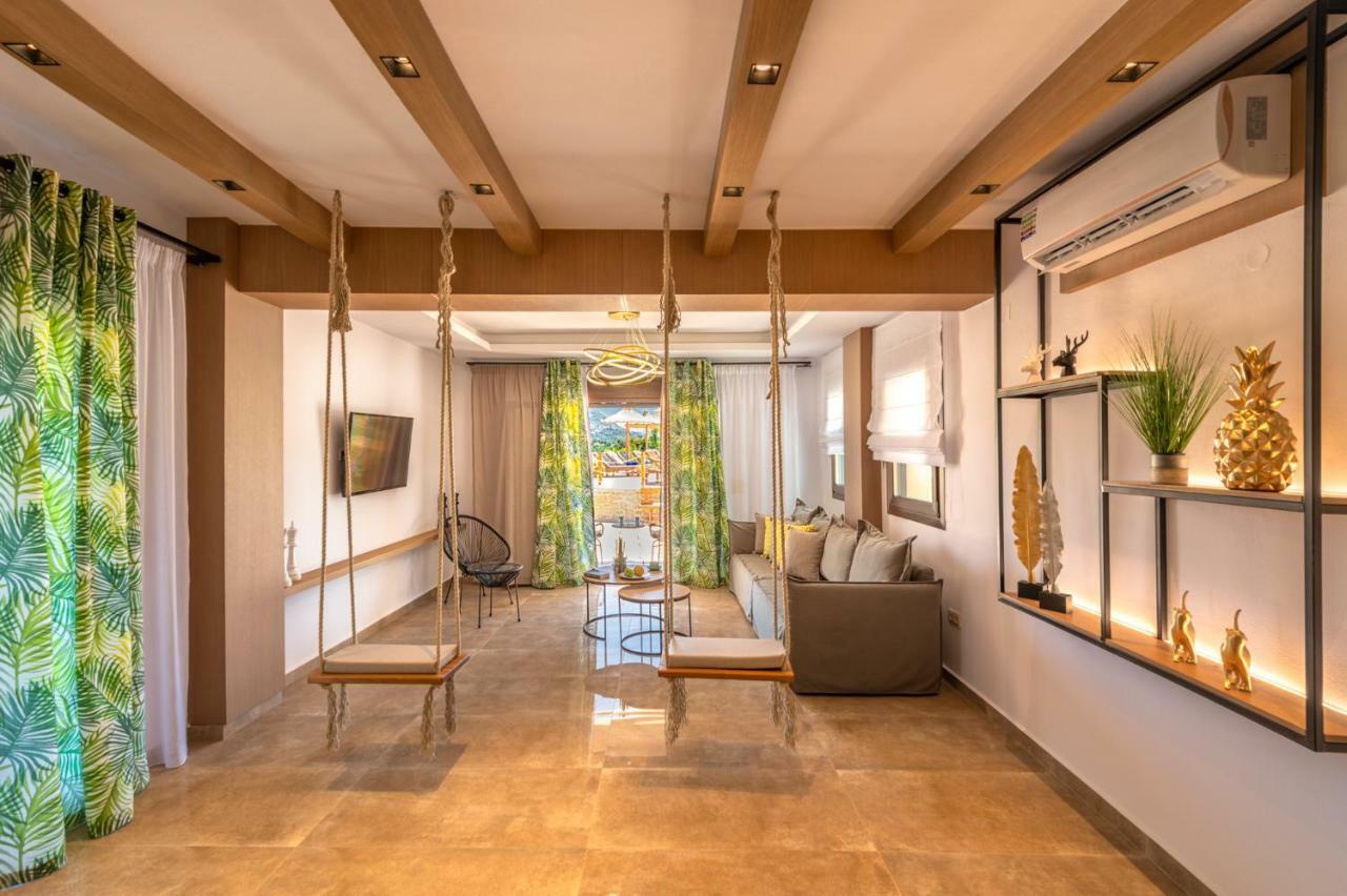 Ivoni Villa, An Iconic Summer Retreat, By Thinkvilla Perama  Eksteriør billede